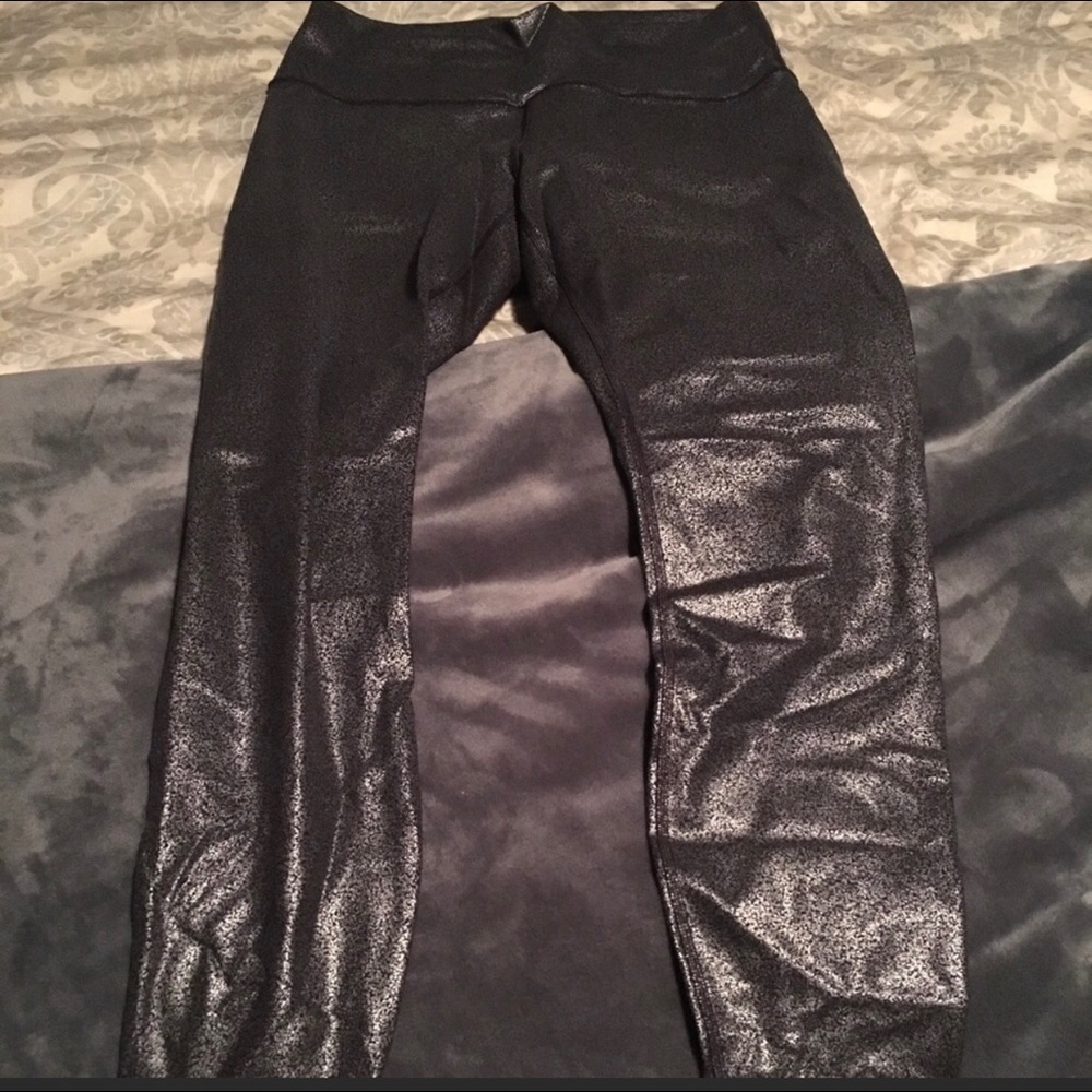 Wunder under high rise 28”